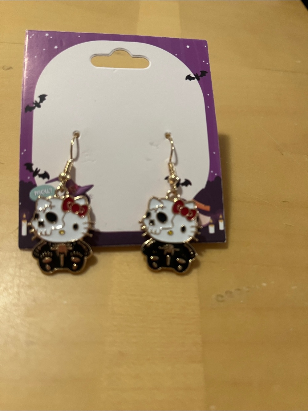 Hello Kitty Kids Halloween Cat Skull Dangle Earrings - White & Black